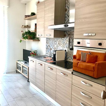Suite Locchi. Vicino Tramvia/Careggi/Meyer Флоренция Экстерьер фото