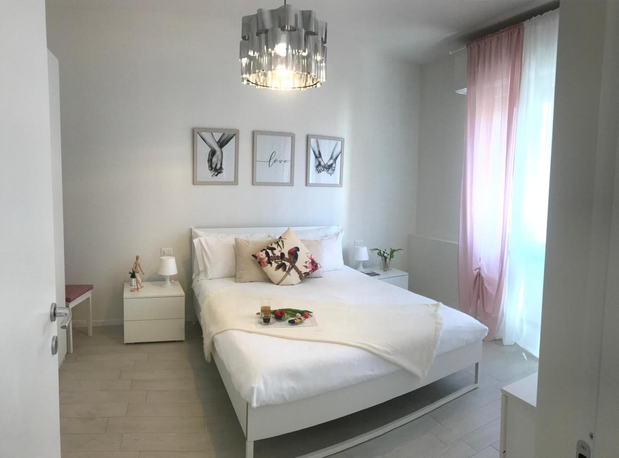 Suite Locchi. Vicino Tramvia/Careggi/Meyer Флоренция Экстерьер фото
